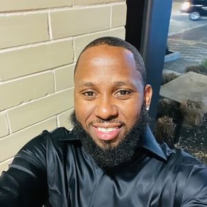 Meet your Posher, Carl